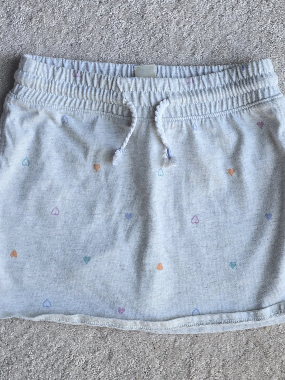 OshKosh B'gosh Heather Gray Skort with Pastel Heart Print